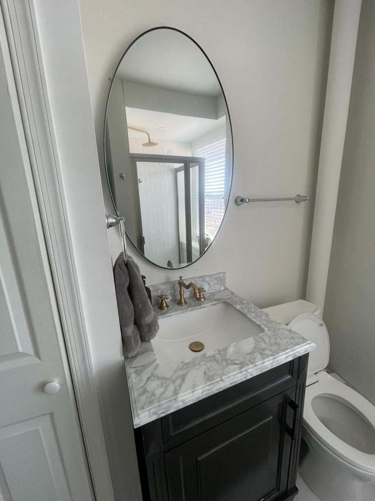 Charming Hillside Retreat In The Heart Of Manayunk * Philadelphia